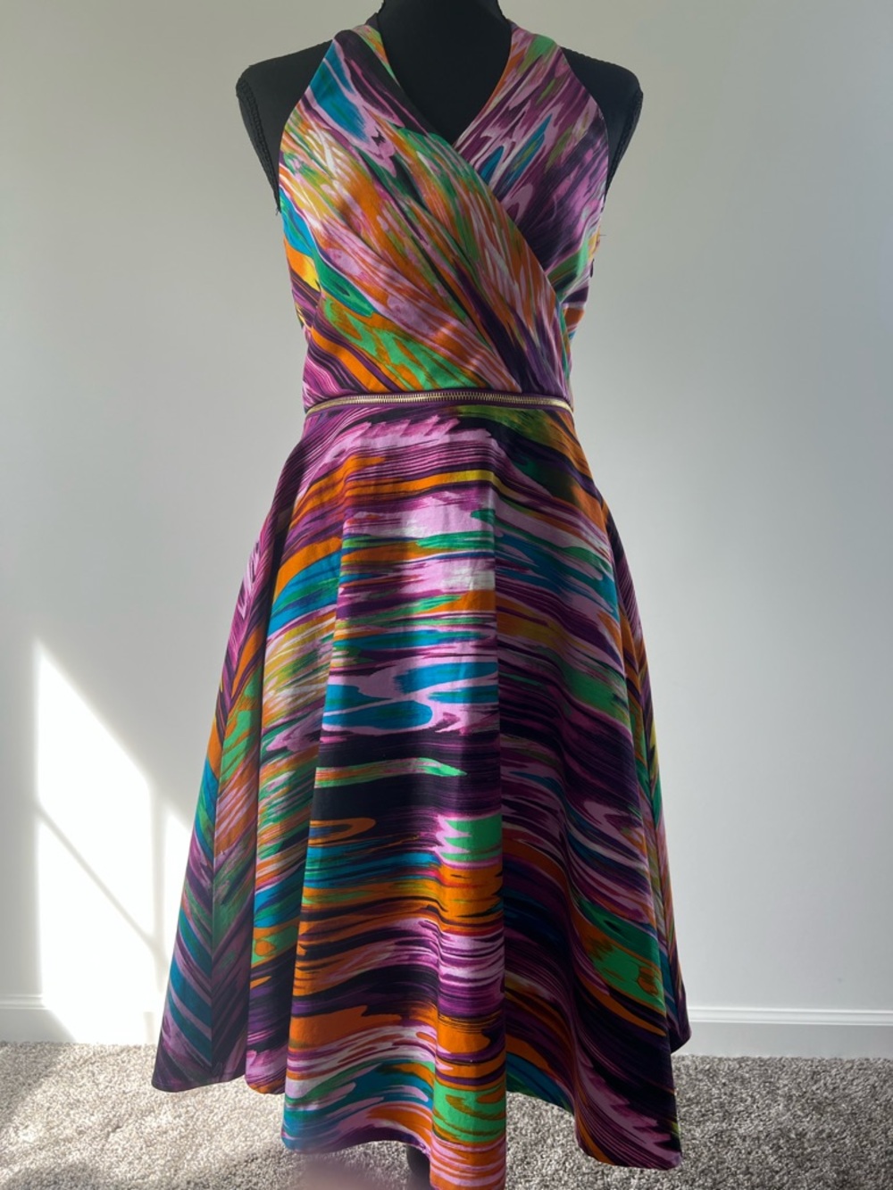Calvin Klein Fit & Flare Dress 6 Multicolor Halter Pleated Skirt Party Cocktail - Picture 2 of 11